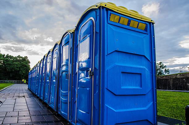Best Portable toilet rental cost  in Elwood, IL